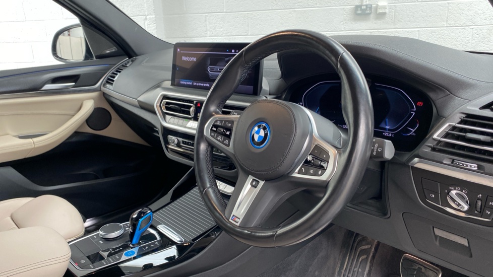 BMW iX3 210kW M Sport Pro 80kWh 5dr Auto Electric Estate - Image 6
