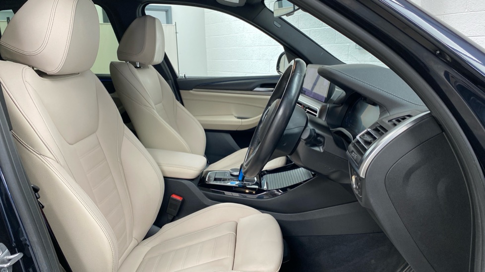 BMW iX3 210kW M Sport Pro 80kWh 5dr Auto Electric Estate - Image 11