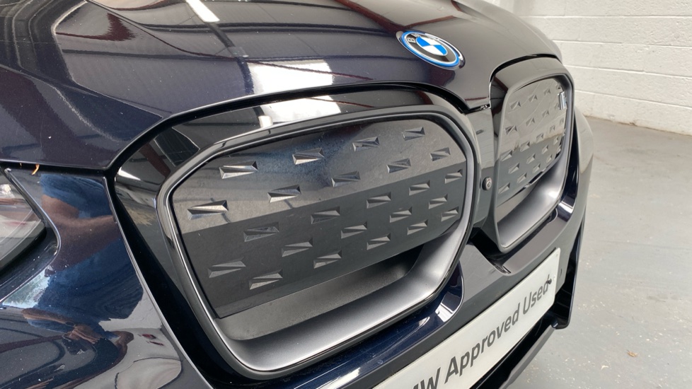 BMW iX3 210kW M Sport Pro 80kWh 5dr Auto Electric Estate - Image 32