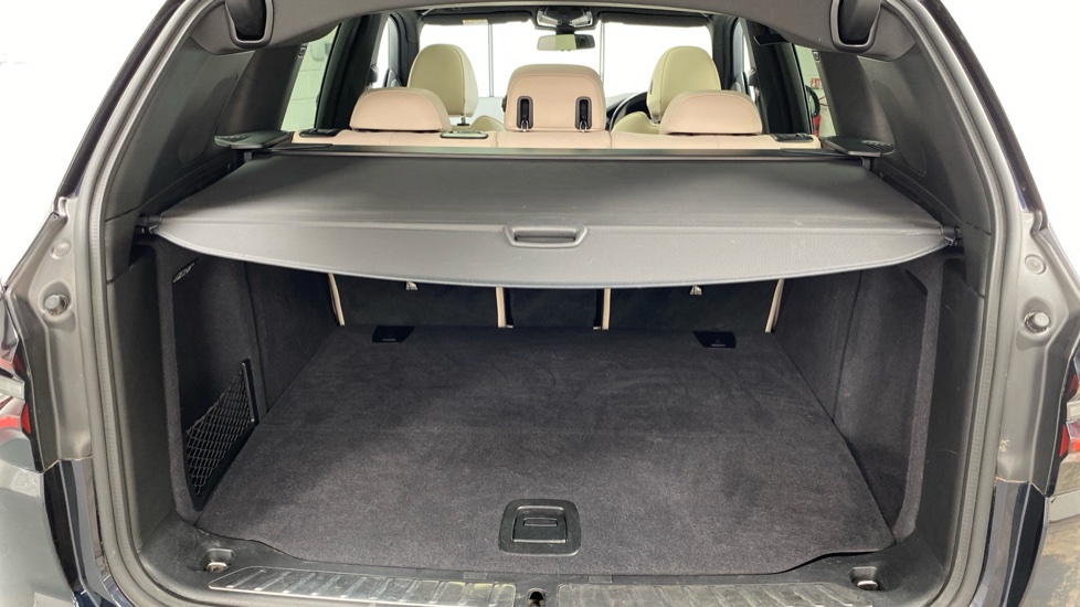 BMW iX3 210kW M Sport Pro 80kWh 5dr Auto Electric Estate - Image 48