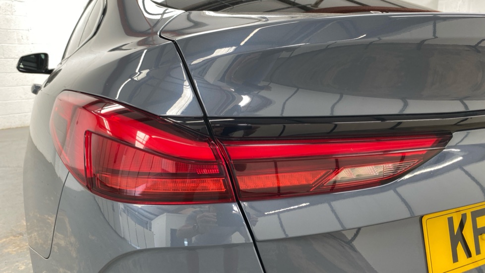 BMW 2 Series 218i [136] M Sport 4dr DCT Petrol Saloon - Image 22