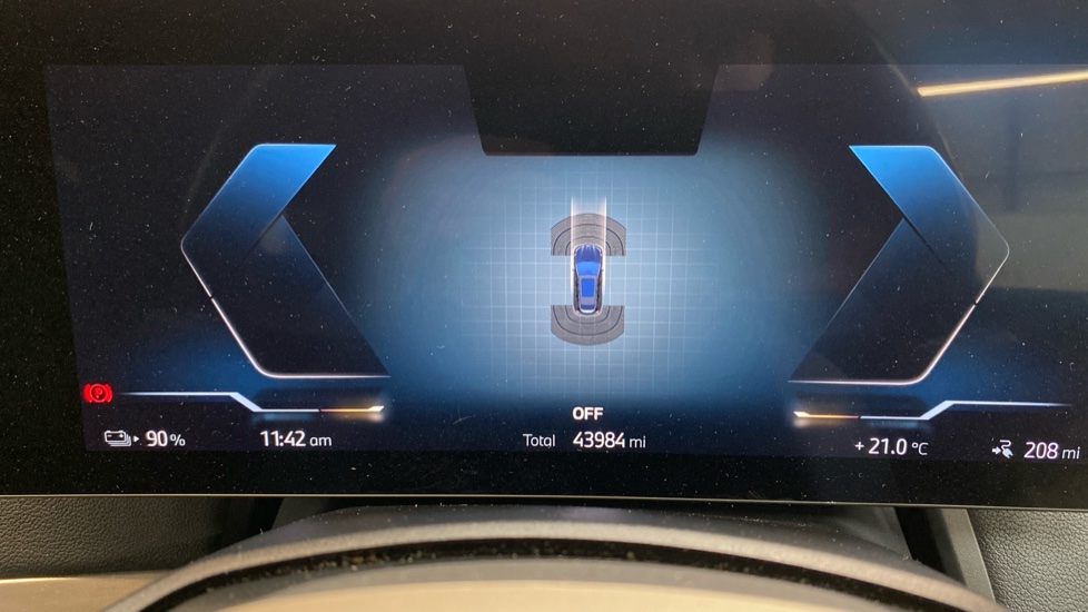 BMW iX 240kW xDrive40 Sport Edition 76.6kWh 5dr Auto Electric Estate - Image 9