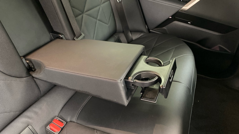 BMW iX 240kW xDrive40 Sport Edition 76.6kWh 5dr Auto Electric Estate - Image 51