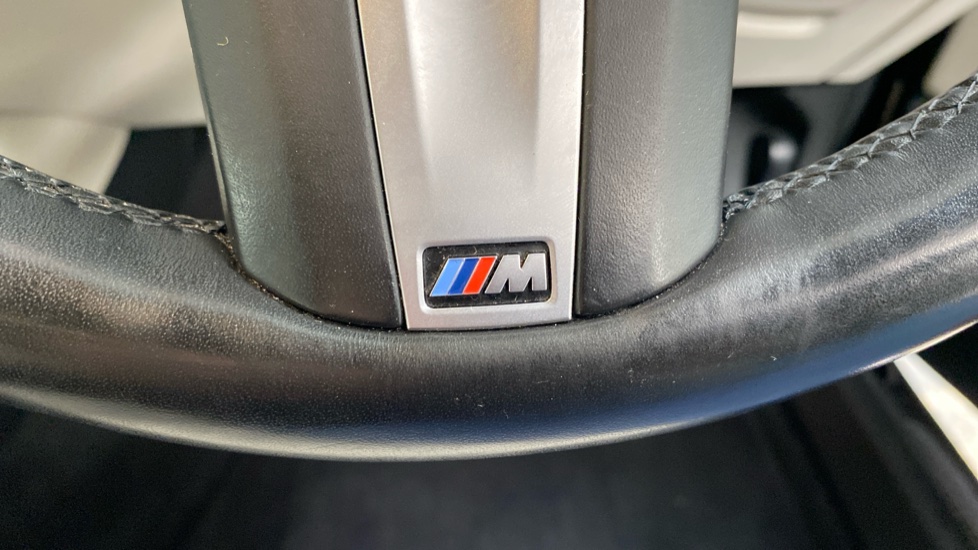 BMW 5 Series 530d xDrive MHT M Sport 5dr Auto Diesel Estate - Image 73