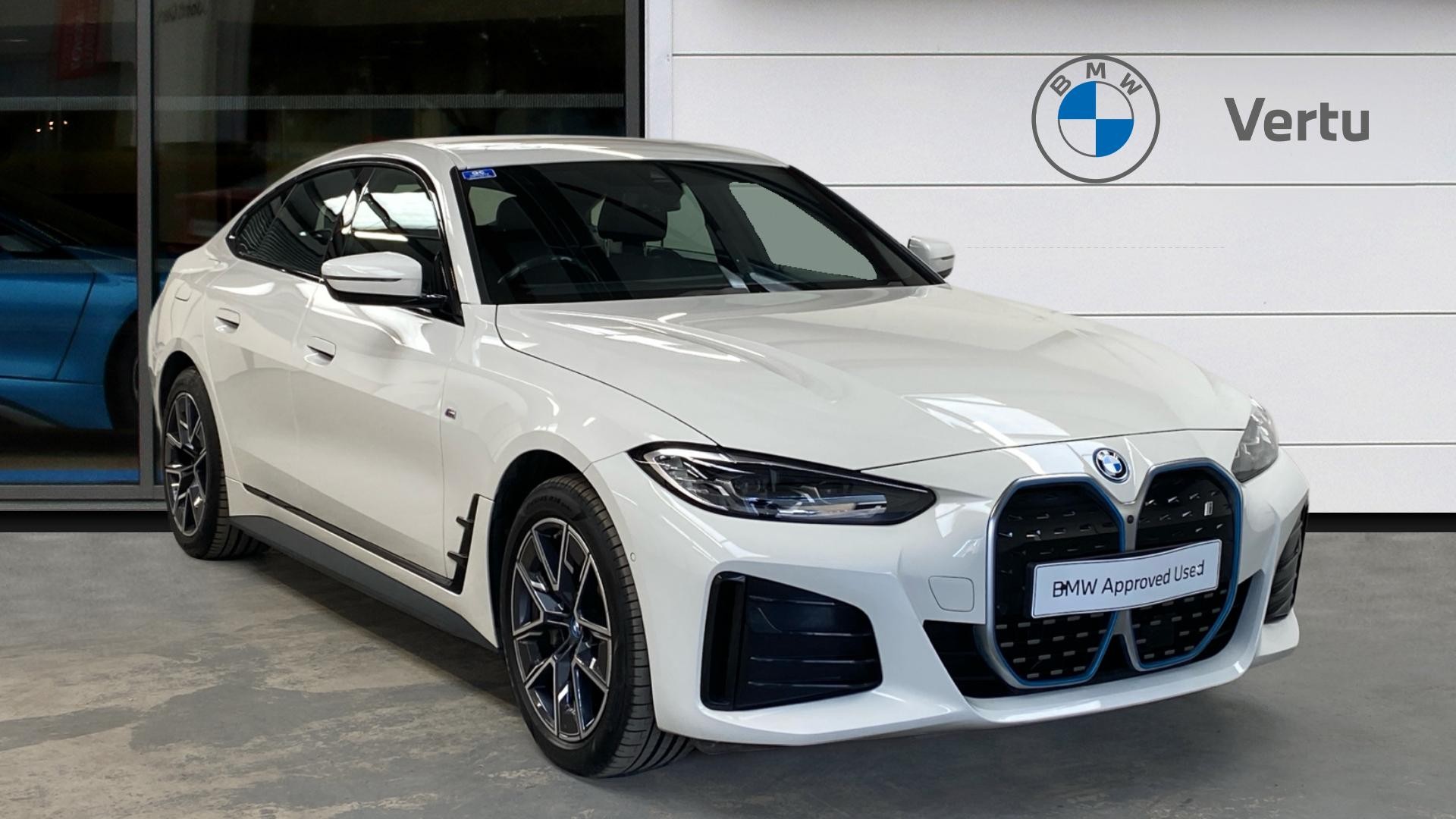 BMW i4 listing photo