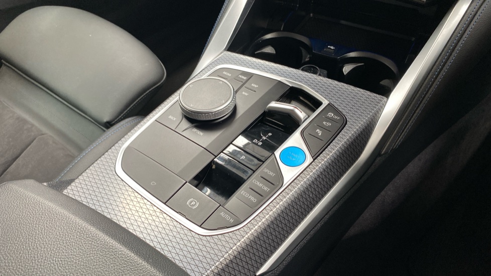 BMW i4 250kW eDrive40 M Sport 83.9kWh 5dr Auto Electric Hatchback - Image 10