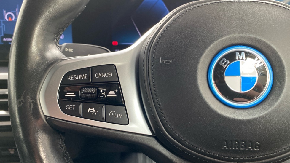 BMW i4 250kW eDrive40 M Sport 83.9kWh 5dr Auto Electric Hatchback - Image 17