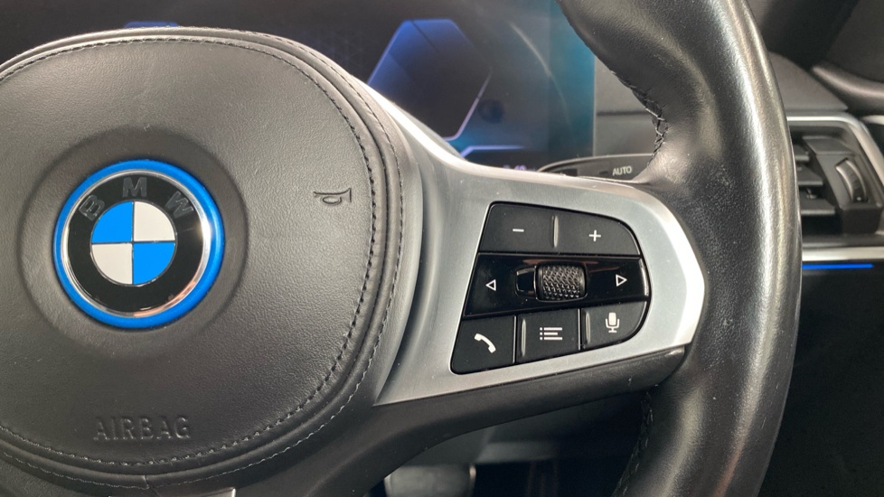 BMW i4 250kW eDrive40 M Sport 83.9kWh 5dr Auto Electric Hatchback - Image 18