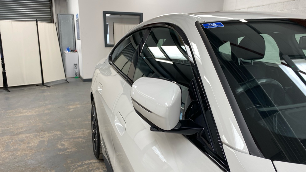 BMW i4 250kW eDrive40 M Sport 83.9kWh 5dr Auto Electric Hatchback - Image 31