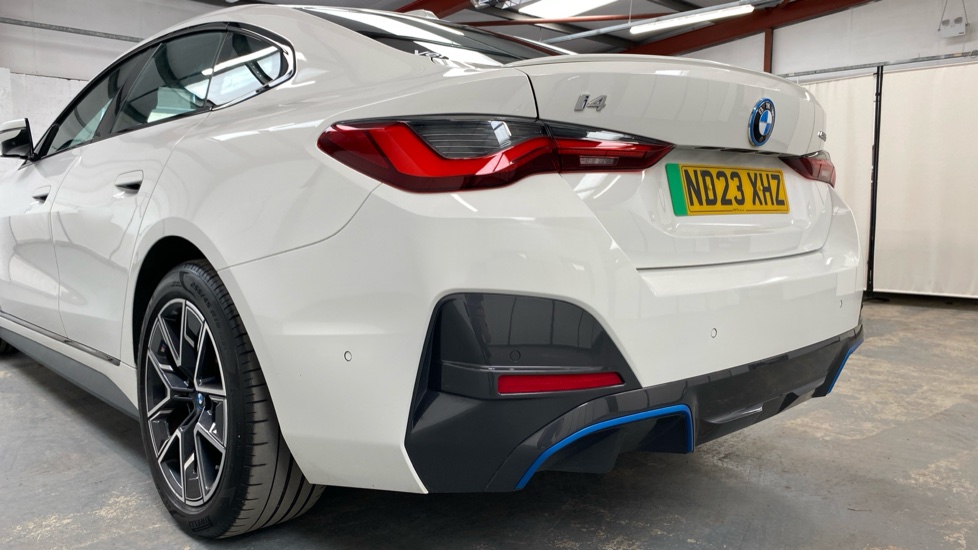 BMW i4 250kW eDrive40 M Sport 83.9kWh 5dr Auto Electric Hatchback - Image 34