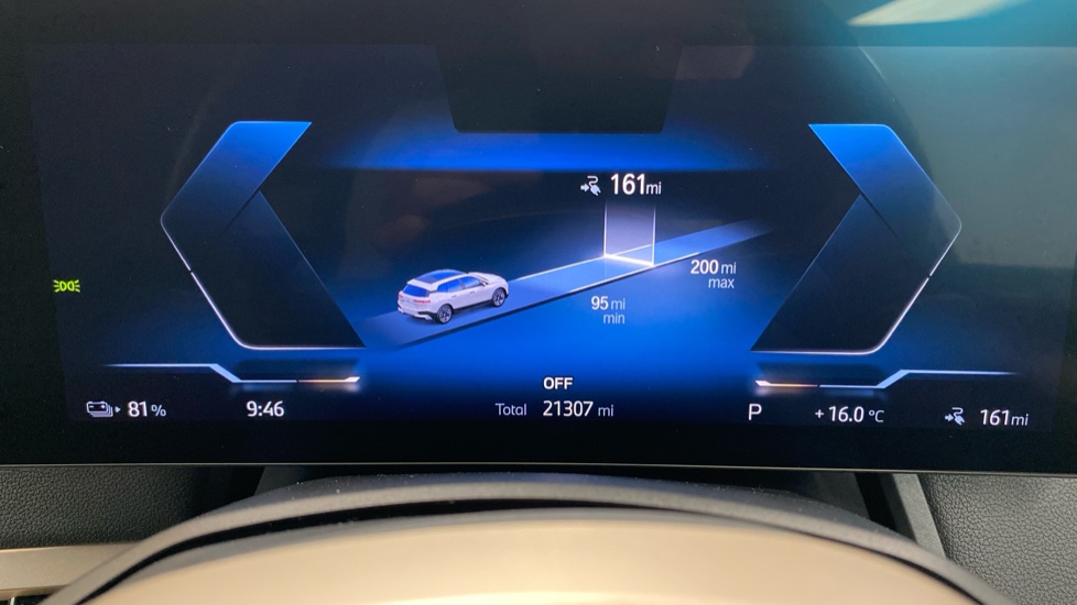 BMW iX 240kW xDrive40 M Sport Edition 76.6kWh 5dr Auto Electric Estate - Image 9