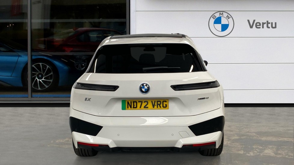 BMW iX 240kW xDrive40 M Sport Edition 76.6kWh 5dr Auto Electric Estate - Image 15