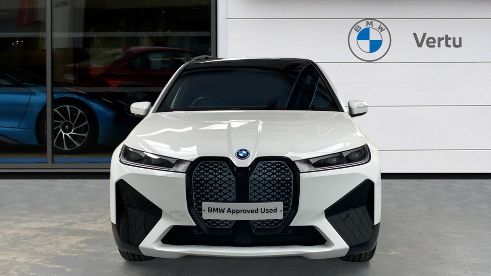 BMW iX 240kW xDrive40 M Sport Edition 76.6kWh 5dr Auto Electric Estate - Image 16
