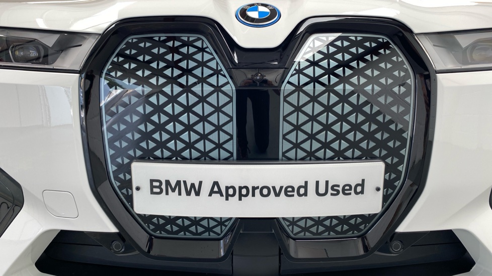 BMW iX 240kW xDrive40 M Sport Edition 76.6kWh 5dr Auto Electric Estate - Image 69