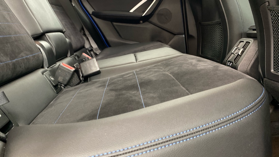 BMW iX1 230kW xDrive30 M Sport 65kWh 5dr Auto Electric Estate - Image 38