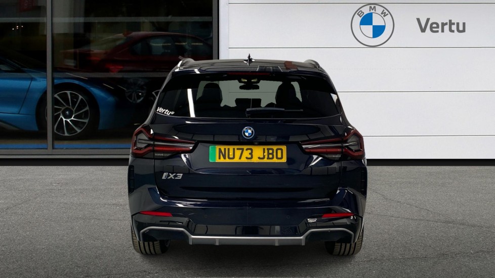 BMW iX3 210kW M Sport 80kWh 5dr Auto Electric Estate - Image 15