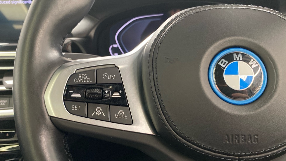 BMW iX3 210kW M Sport 80kWh 5dr Auto Electric Estate - Image 17