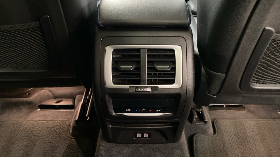 BMW iX3 210kW M Sport 80kWh 5dr Auto Electric Estate - Image 39