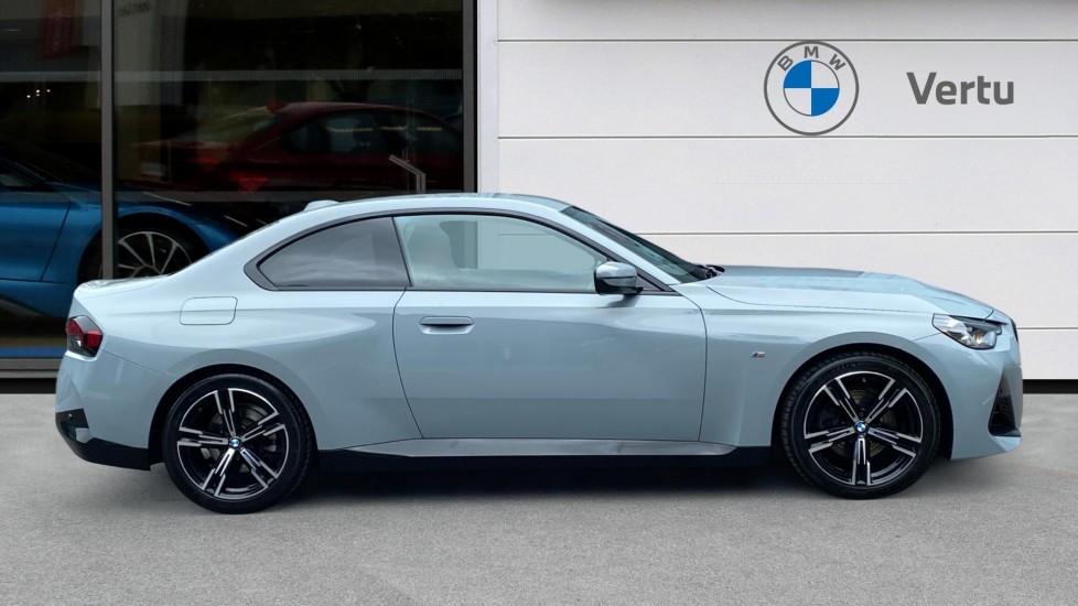 BMW 2 Series 220i M Sport 2dr Step Auto [Pro Pack] Petrol Coupe - Image 3