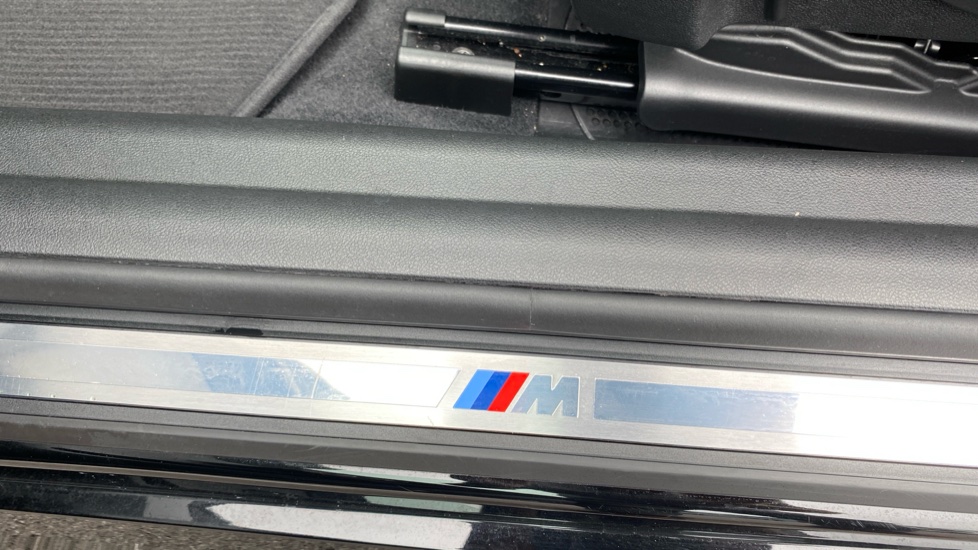 BMW 2 Series 220i M Sport 2dr Step Auto [Pro Pack] Petrol Coupe - Image 43
