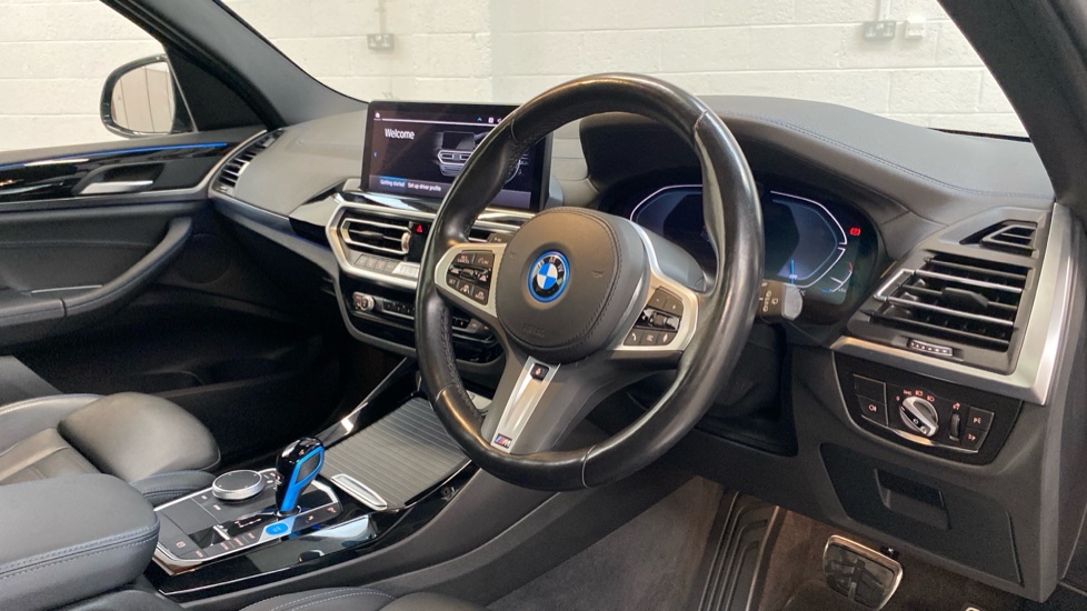 BMW iX3 210kW M Sport 80kWh 5dr Auto Electric Estate - Image 6