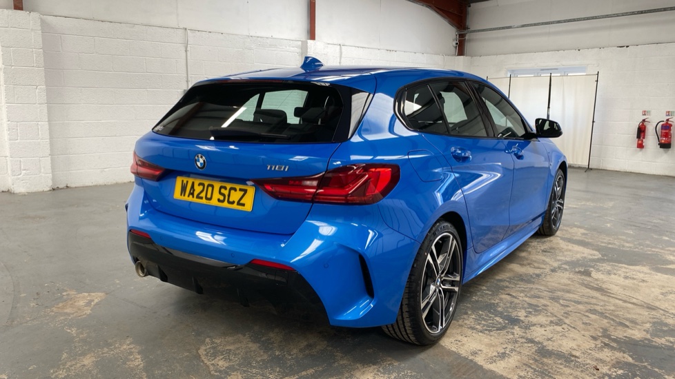 BMW 1 Series 118i M Sport 5dr Petrol Hatchback - Image 30