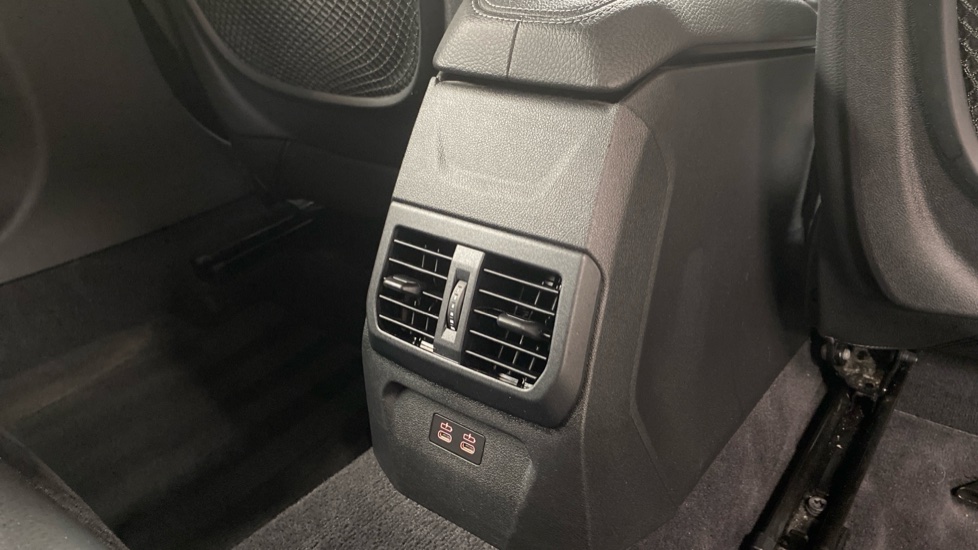 BMW 1 Series 118i M Sport 5dr Petrol Hatchback - Image 39