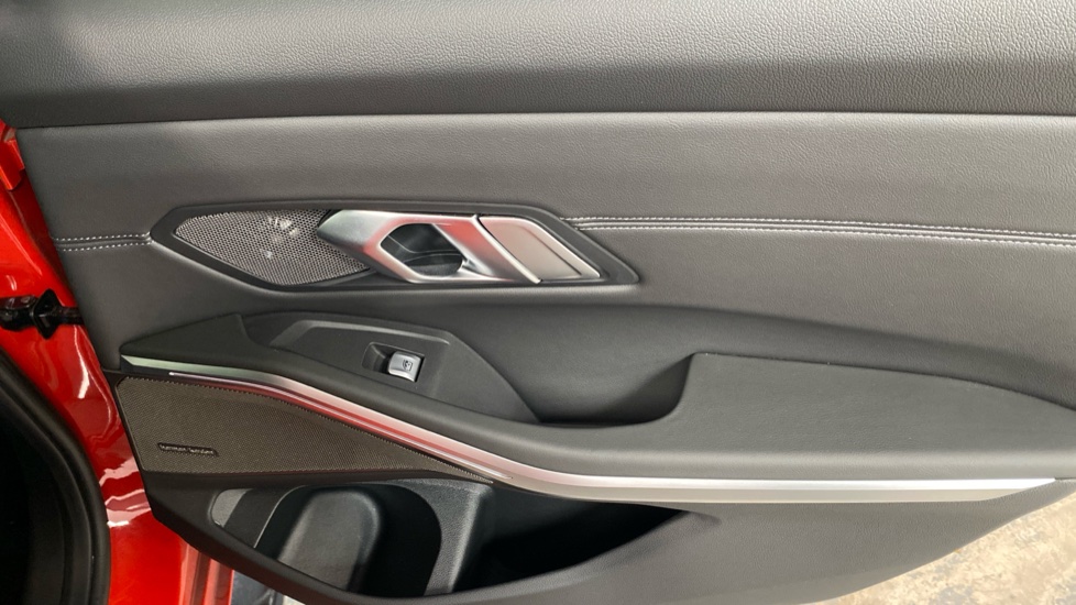 BMW M3 xDrive Competition M 5dr Step Auto Petrol Estate - Image 38