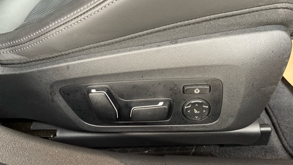 BMW M3 xDrive Competition M 5dr Step Auto Petrol Estate - Image 45