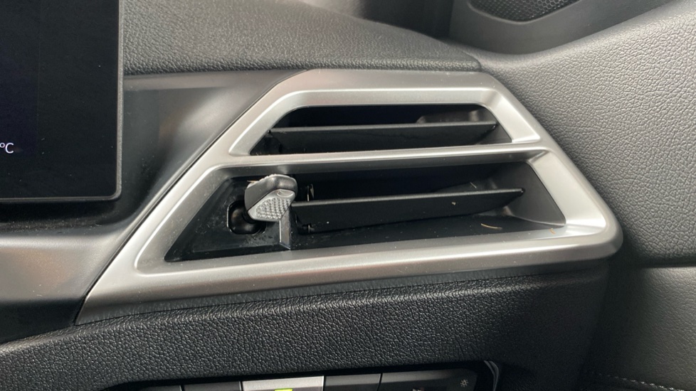 BMW M3 xDrive Competition M 5dr Step Auto Petrol Estate - Image 49