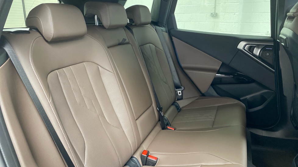 BMW X3 30e xDrive M Sport 5dr Auto [Tech Pack] Estate - Image 51