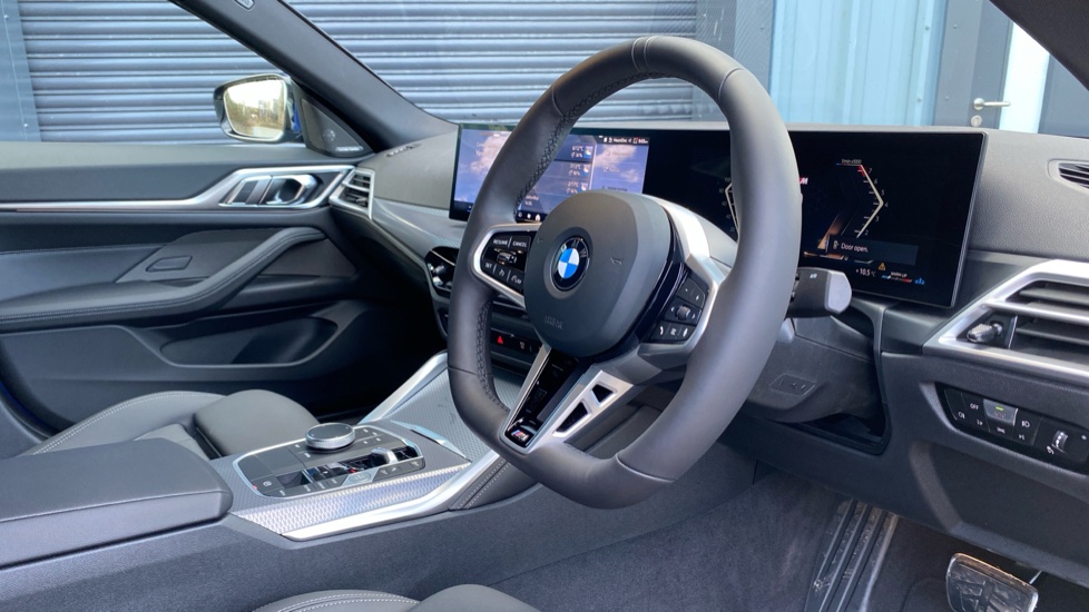 BMW 4 Series 420i M Sport 5dr Step Auto [Pro Pack] Petrol Hatchback - Image 6