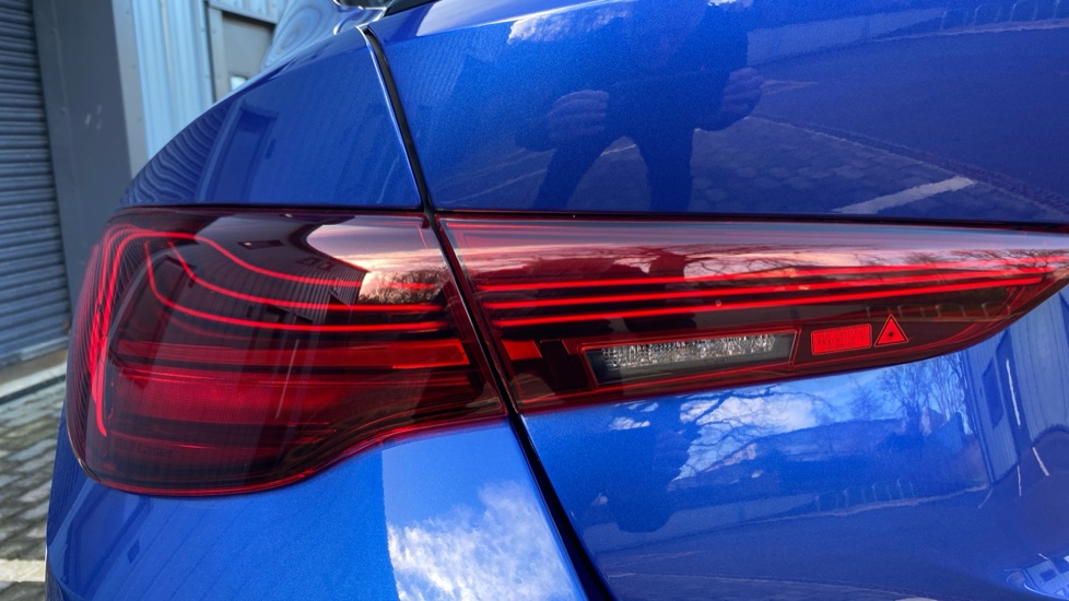 BMW 4 Series 420i M Sport 5dr Step Auto [Pro Pack] Petrol Hatchback - Image 22