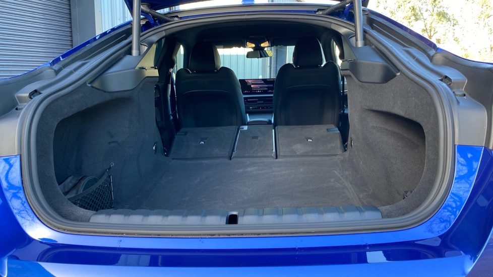 BMW 4 Series 420i M Sport 5dr Step Auto [Pro Pack] Petrol Hatchback - Image 33