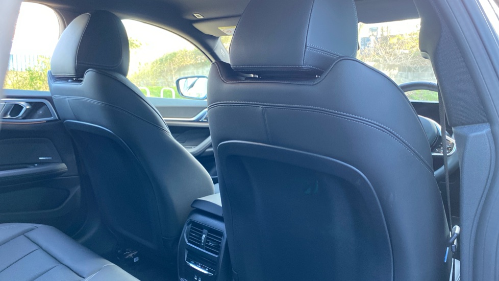 BMW 4 Series 420i M Sport 5dr Step Auto [Pro Pack] Petrol Hatchback - Image 43