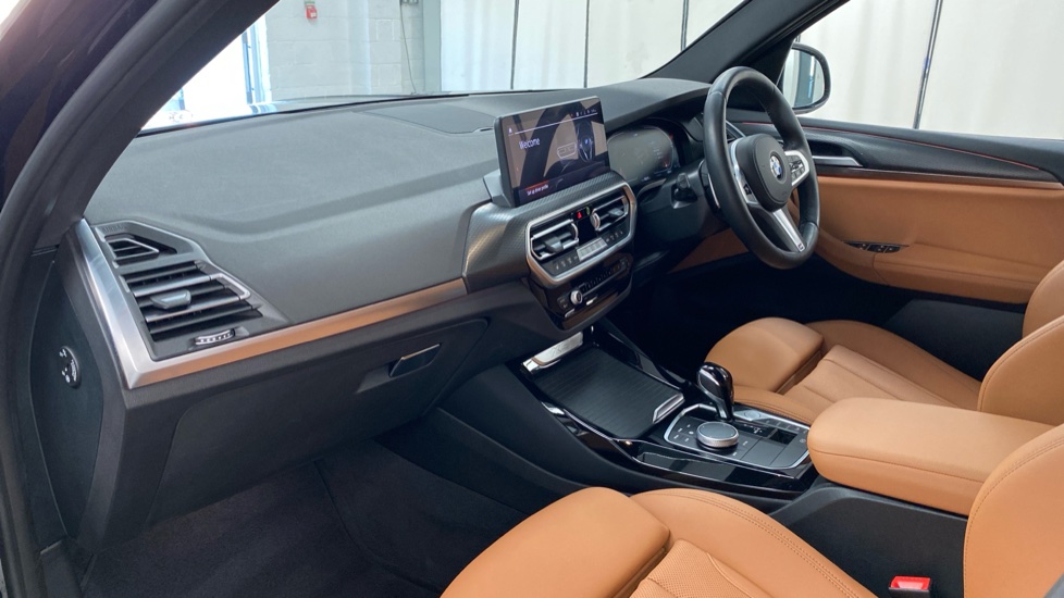 BMW X3 xDrive20i MHT M Sport 5dr Step Auto Petrol Estate - Image 7