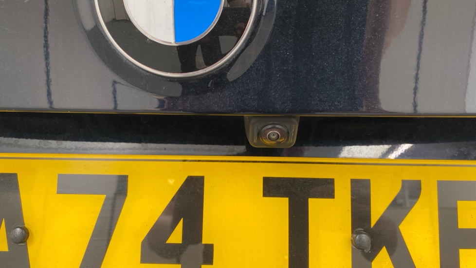 BMW X3 xDrive20i MHT M Sport 5dr Step Auto Petrol Estate - Image 25