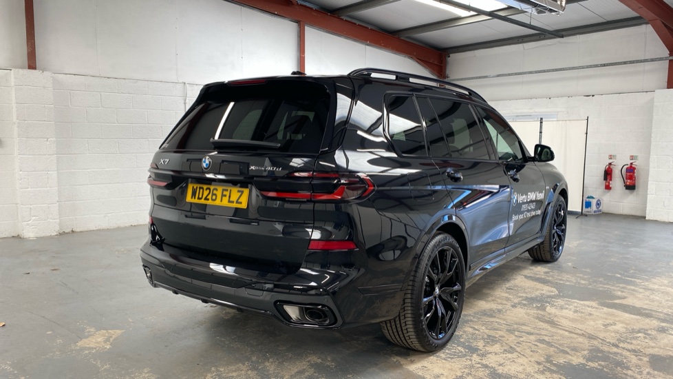 BMW X7 xDrive40d MHT M Sport 5dr Step Auto Diesel Estate - Image 39