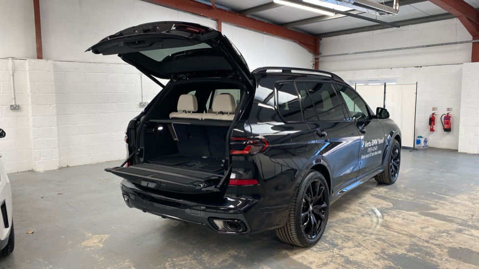 BMW X7 xDrive40d MHT M Sport 5dr Step Auto Diesel Estate - Image 52