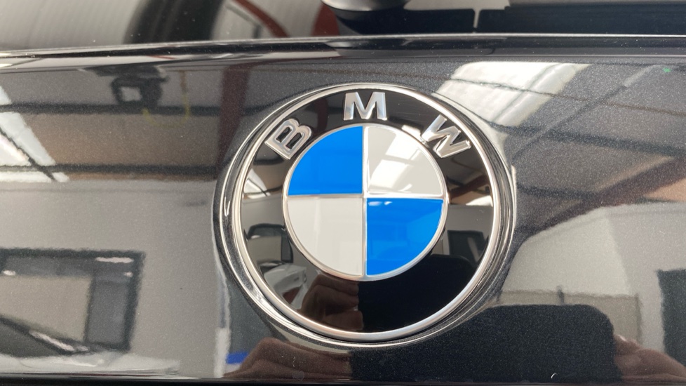 BMW X7 xDrive40d MHT M Sport 5dr Step Auto Diesel Estate - Image 97