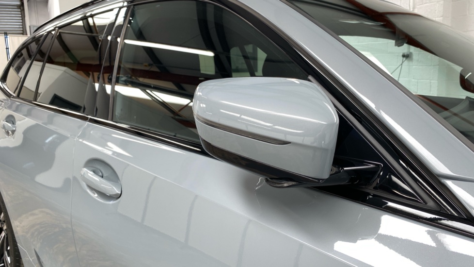 BMW 3 Series 320i M Sport 5dr Step Auto [Pro Pack] Petrol Estate - Image 56
