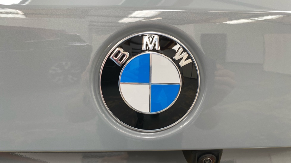 BMW 3 Series 320i M Sport 5dr Step Auto [Pro Pack] Petrol Estate - Image 77
