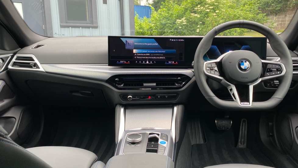 BMW i4 250kW eDrive40 M Sport 83.9kWh 5dr Auto [Pro Pack] Electric Hatchback - Image 4