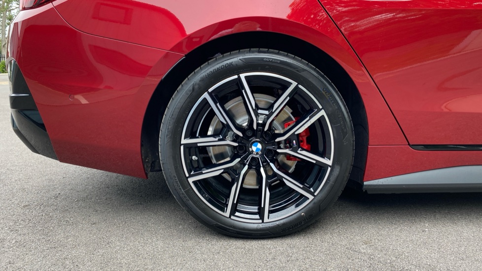 BMW i4 250kW eDrive40 M Sport 83.9kWh 5dr Auto [Pro Pack] Electric Hatchback - Image 33