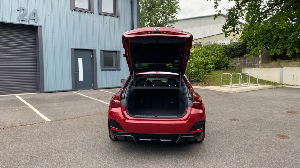 BMW i4 250kW eDrive40 M Sport 83.9kWh 5dr Auto [Pro Pack] Electric Hatchback - Image 45