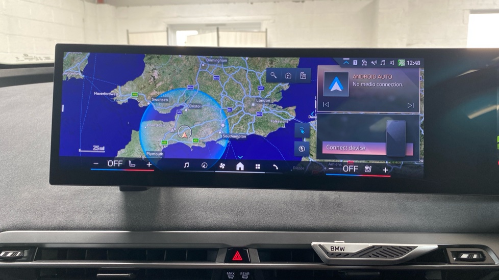 BMW iX 300kW xDrive45 M Sport 101kWh 5dr Auto [Tech] Electric Estate - Image 8