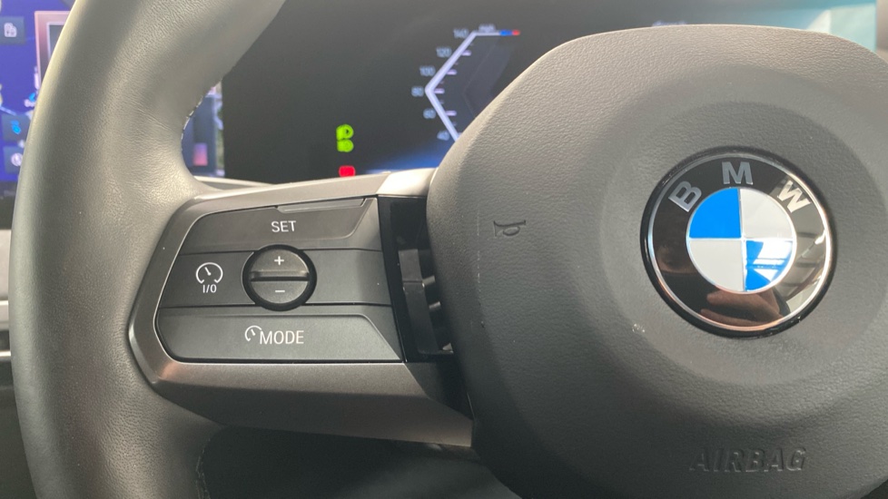 BMW iX 300kW xDrive45 M Sport 101kWh 5dr Auto [Tech] Electric Estate - Image 17