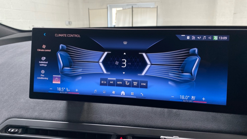 BMW iX 300kW xDrive45 M Sport 101kWh 5dr Auto [Tech] Electric Estate - Image 65