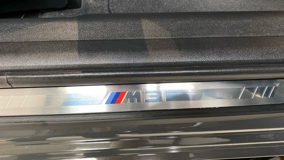 BMW M3 xDrive Competition M 4dr Step Auto [Ultimat Pk] Petrol Saloon - Image 49