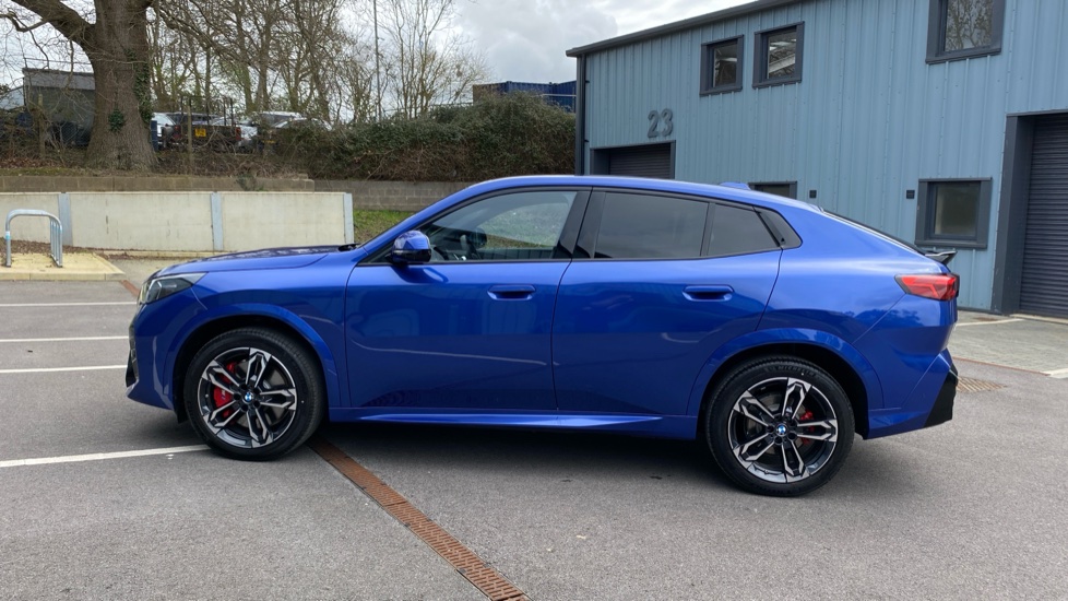 BMW iX2 150kW eDrive20 M Sport 65kWh 5dr Auto Electric Hatchback - Image 78